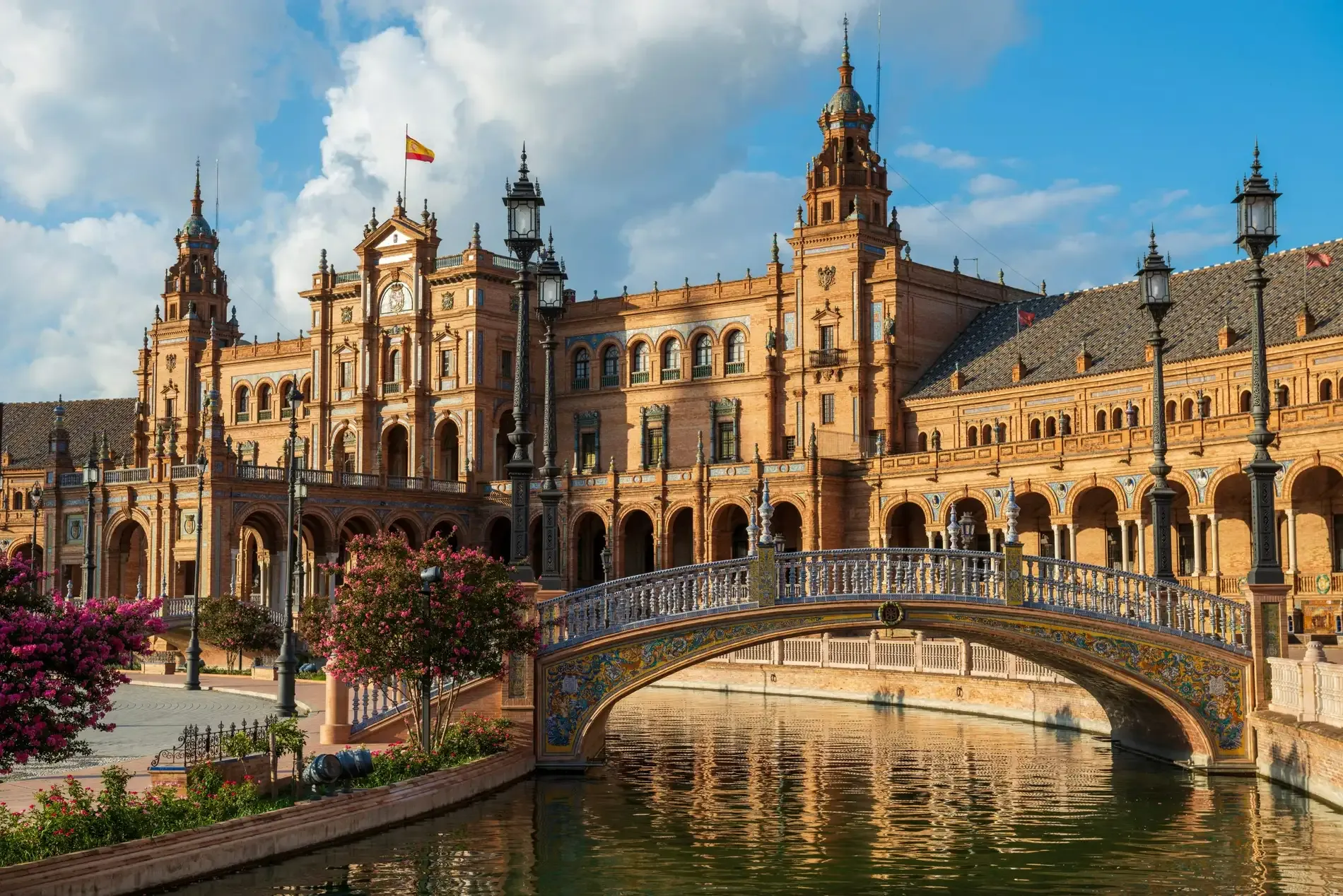 Budgeting the Alcázar Visit: Ticket Math, Add-On Value, Souvenir Sanity, and Comfort Investments